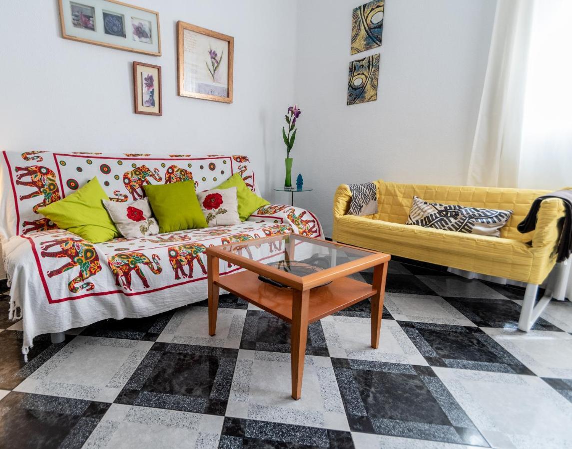 Apartamento La Perla Flamenca Кадис Екстериор снимка